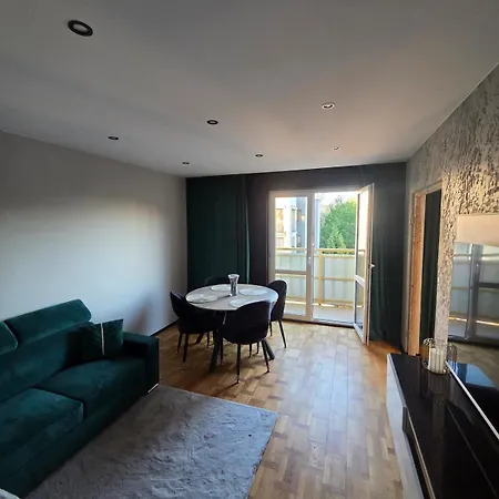 Modern Apartament-mieszkanie Przy Metrze Wola Faktura Vat