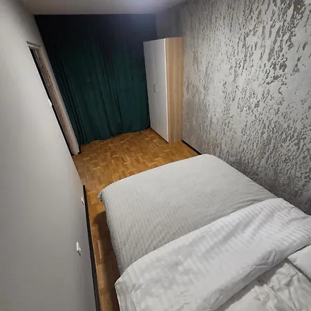 Modern Apartament-mieszkanie Przy Metrze Wola Faktura Vat * Varsóvia