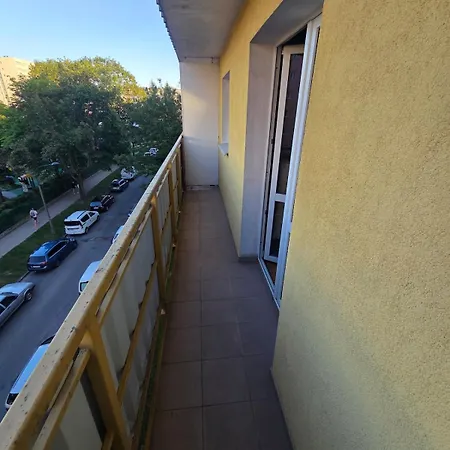 Modern Apartament-mieszkanie Przy Metrze Wola Faktura Vat Apartamento